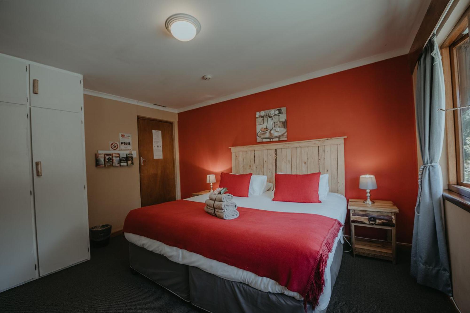 Storms River Forest Lodge Стормсрівер Екстер'єр фото